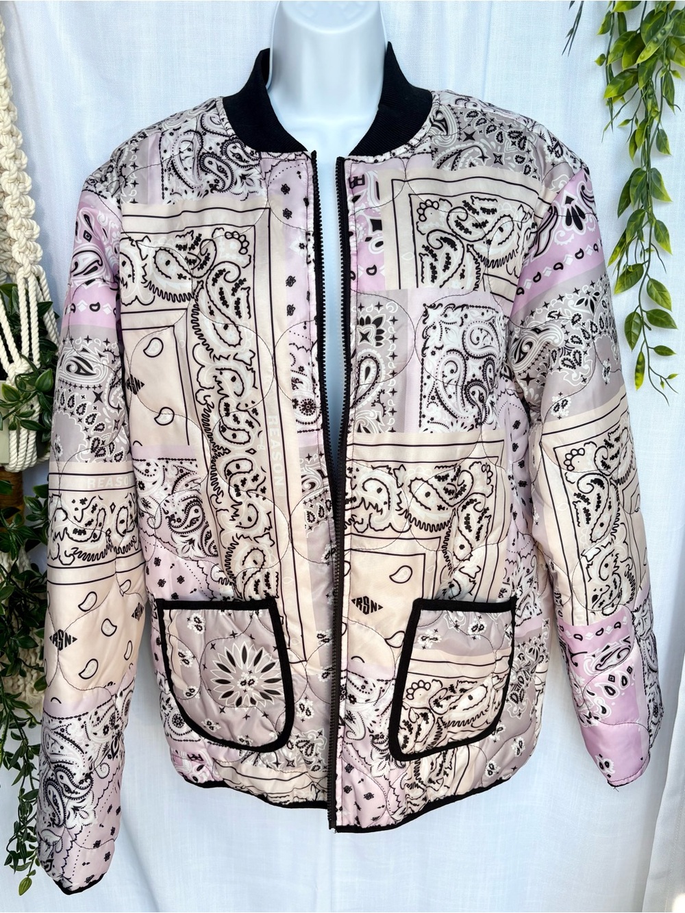 Reason Men's Paisley Quilted Jacket - Mens Size Medium